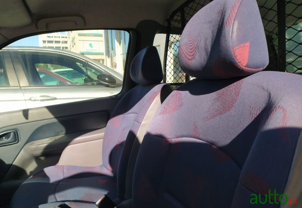 1999' Renault Clio photo #5