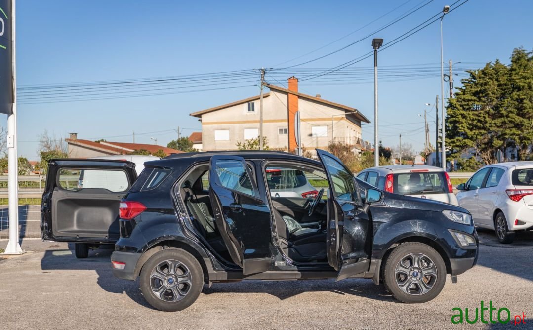 2018' Ford Ecosport photo #4