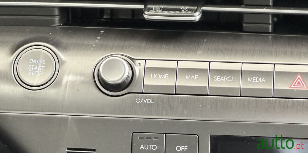 2024' Hyundai Kauai 1.0 T-Gdi Premium photo #6