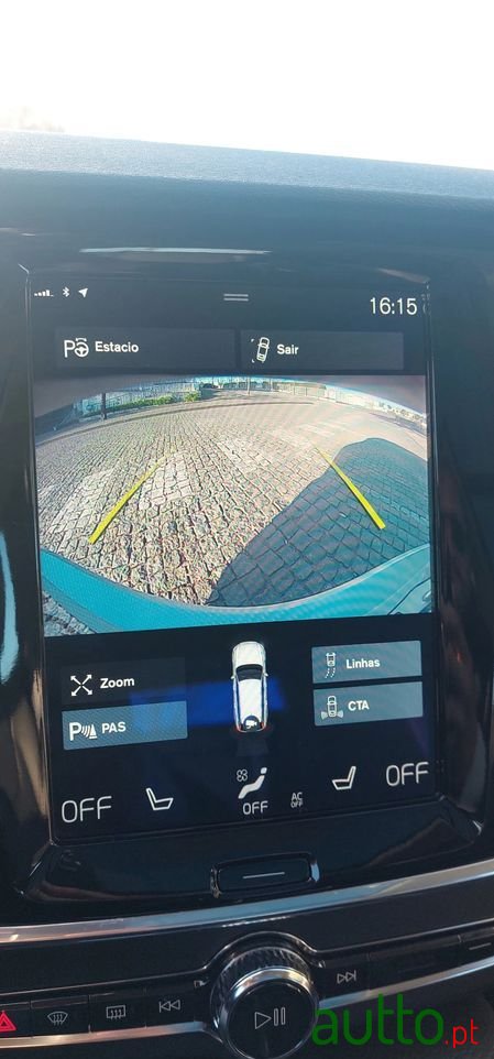 2017' Volvo V90 photo #2