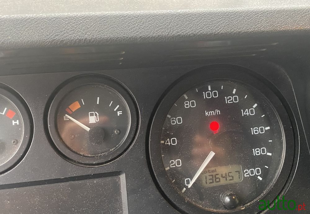 2003' Land Rover Defender 130 Cd 2.5 Td5 E photo #5