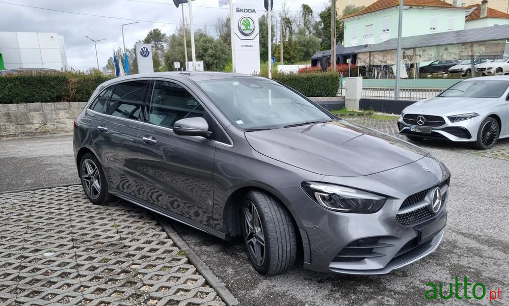 2023' Mercedes-Benz Classe B D Amg Line Aut. photo #2