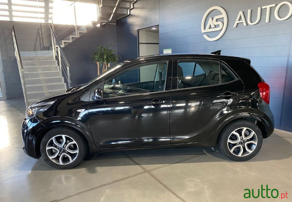 2023' Kia Picanto 1.0 Cvvt Urban photo #2