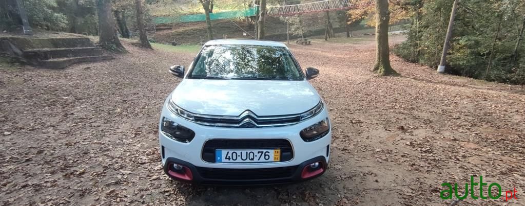 2018' Citroen C4 Cactus photo #2