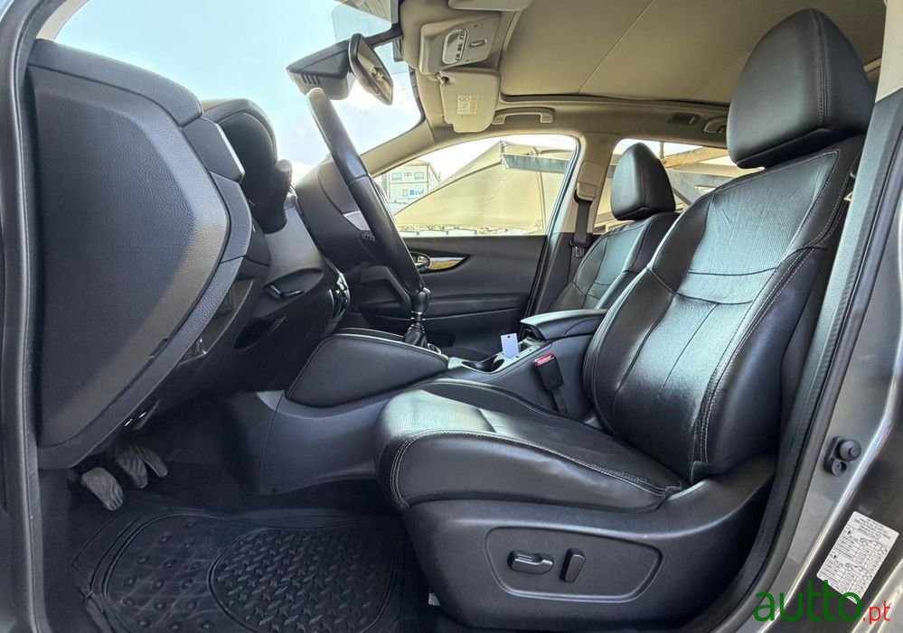 2014' Nissan Qashqai photo #5