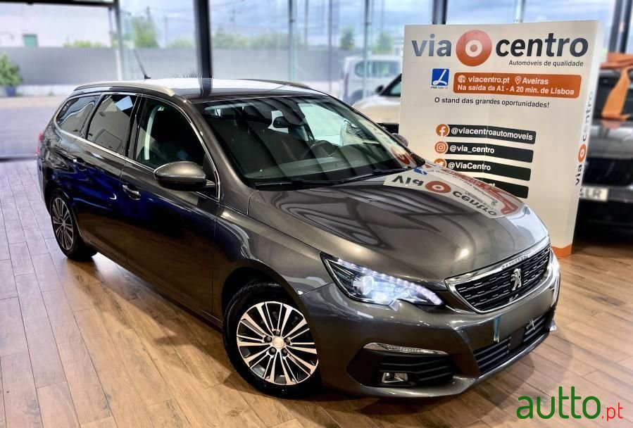 2021' Peugeot 308 Sw photo #3