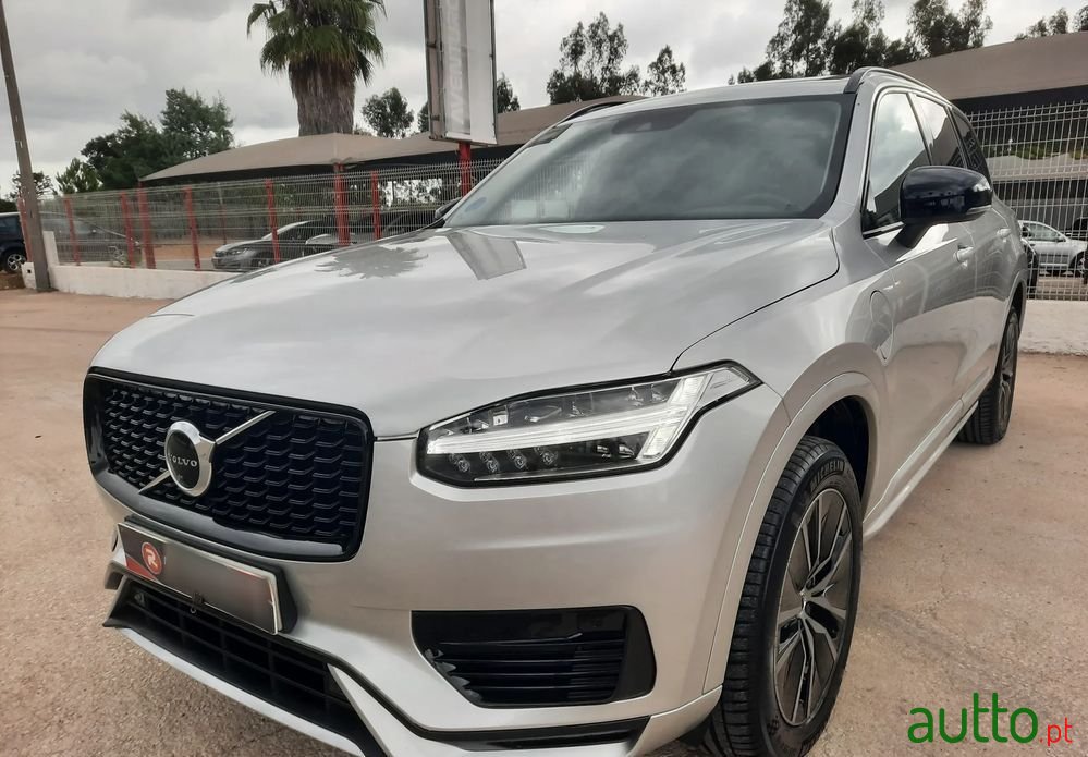 2021' Volvo Xc 90 photo #2