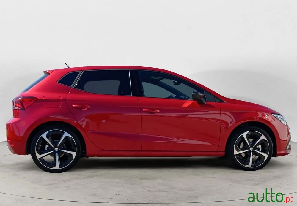 2024' SEAT Ibiza 1.0 Tsi Fr photo #6