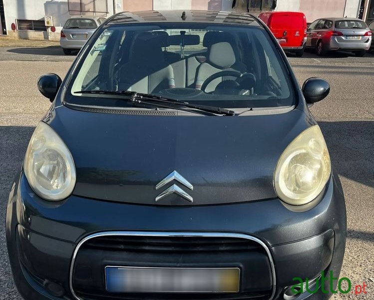 2009' Citroen C1 1.0 Sx photo #5