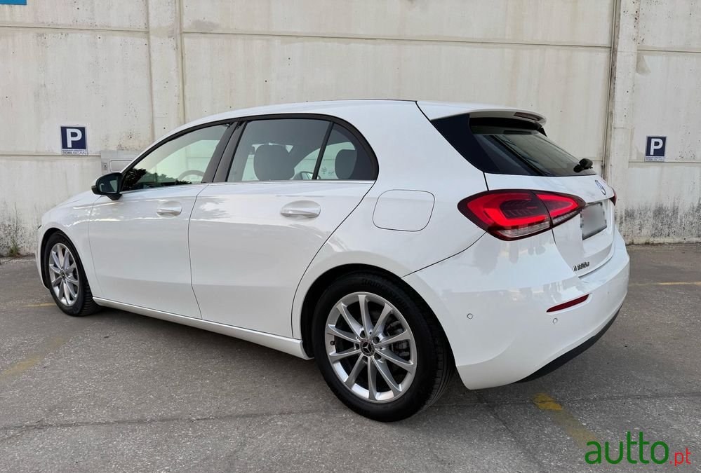 2021' Mercedes-Benz Classe A D 8G-Dct photo #2