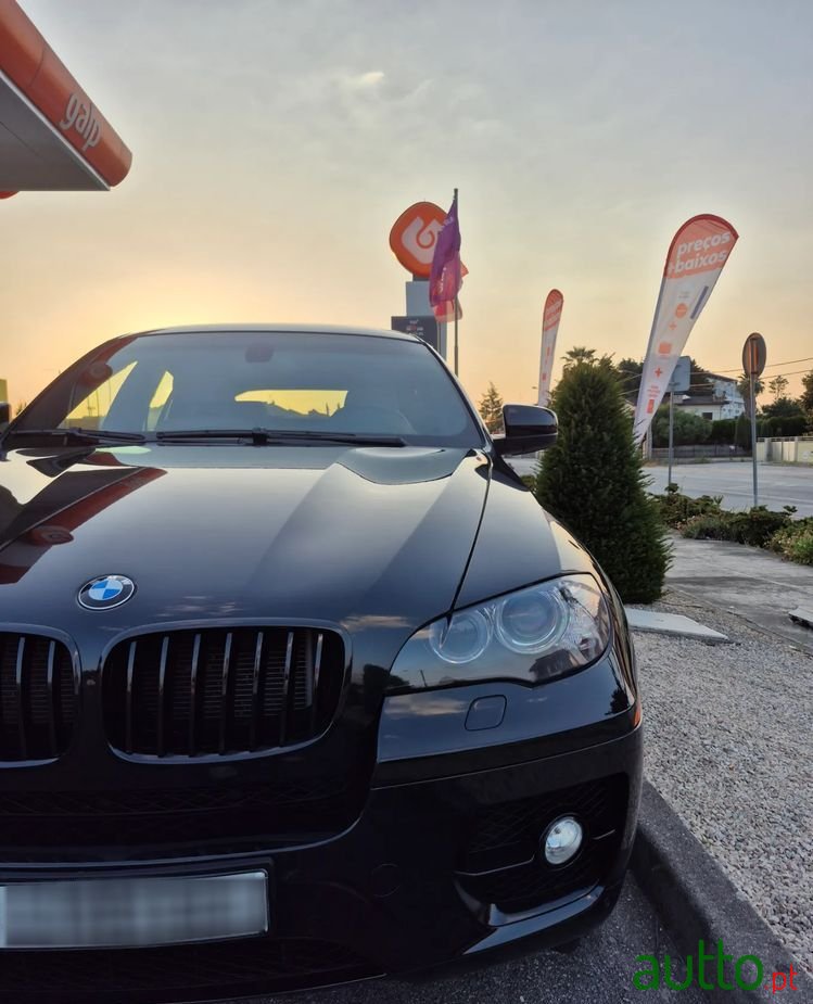 2010' BMW Série X Xdrive35I photo #2