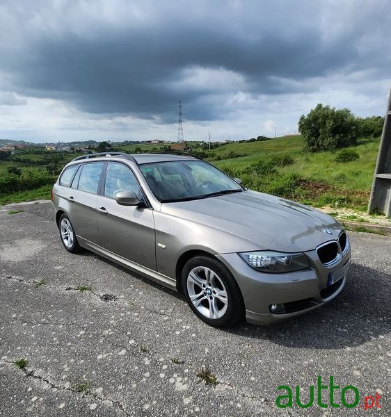 2009' BMW Série 3 photo #3