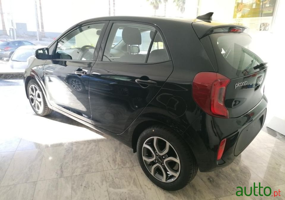 2021' Kia Picanto photo #6