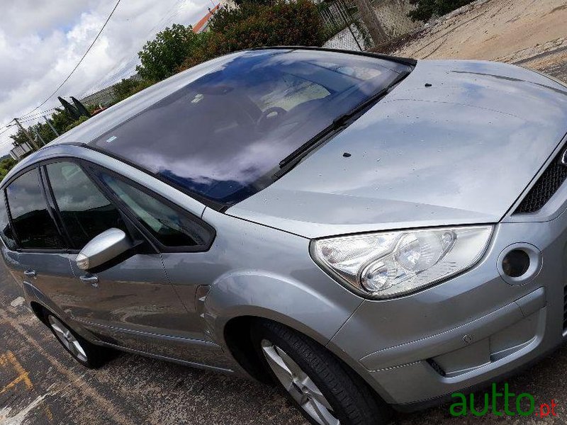 2006' Ford S-Max photo #1