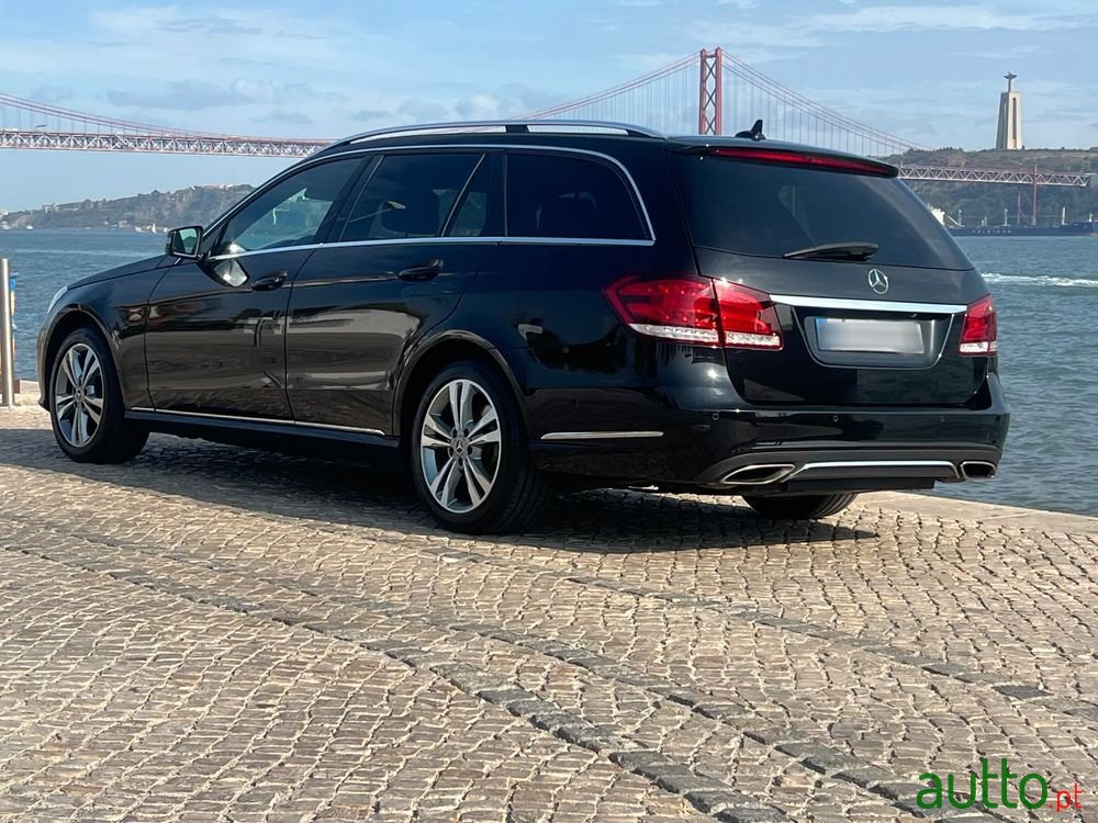 2016' Mercedes-Benz Classe E D Avantgarde+ photo #3