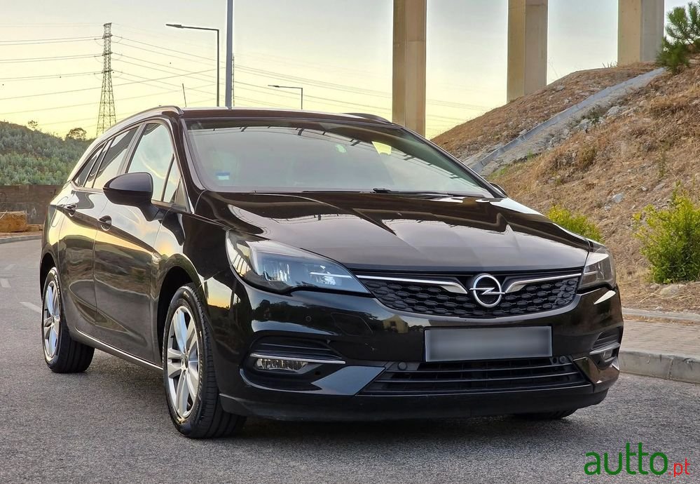 2021' Opel Astra Sports Tourer photo #3