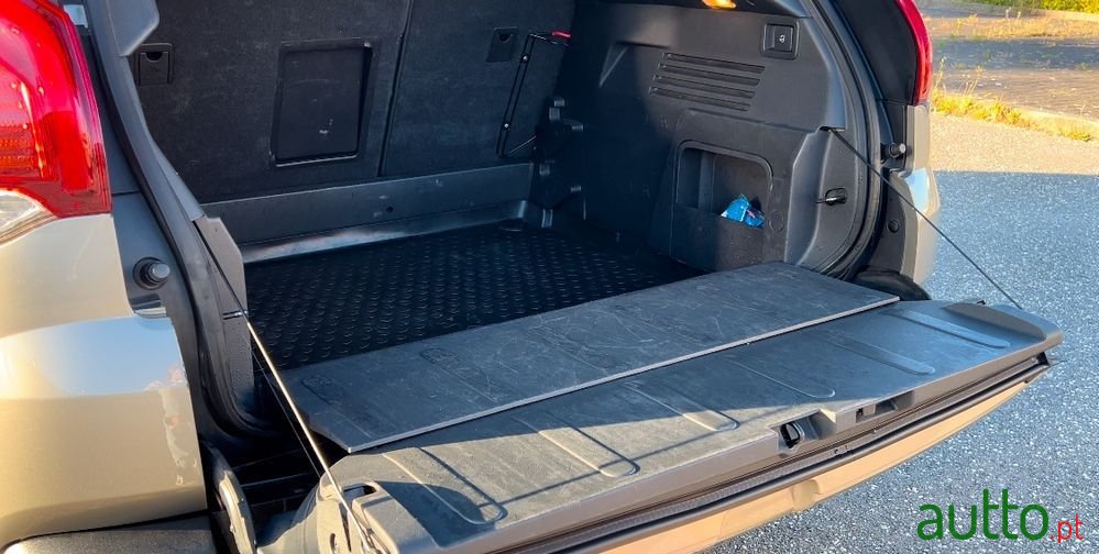 2014' Peugeot 3008 photo #4