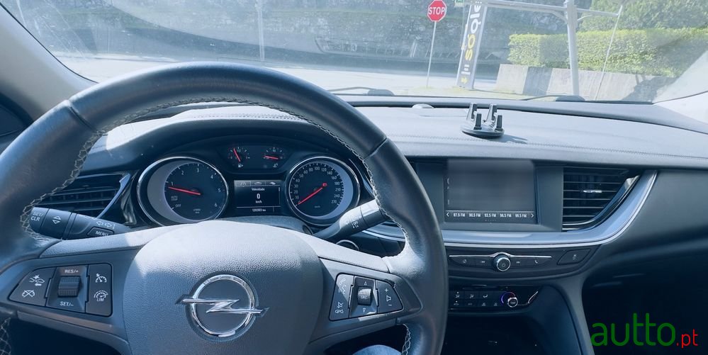 2019' Opel Insignia Sports Tourer photo #6