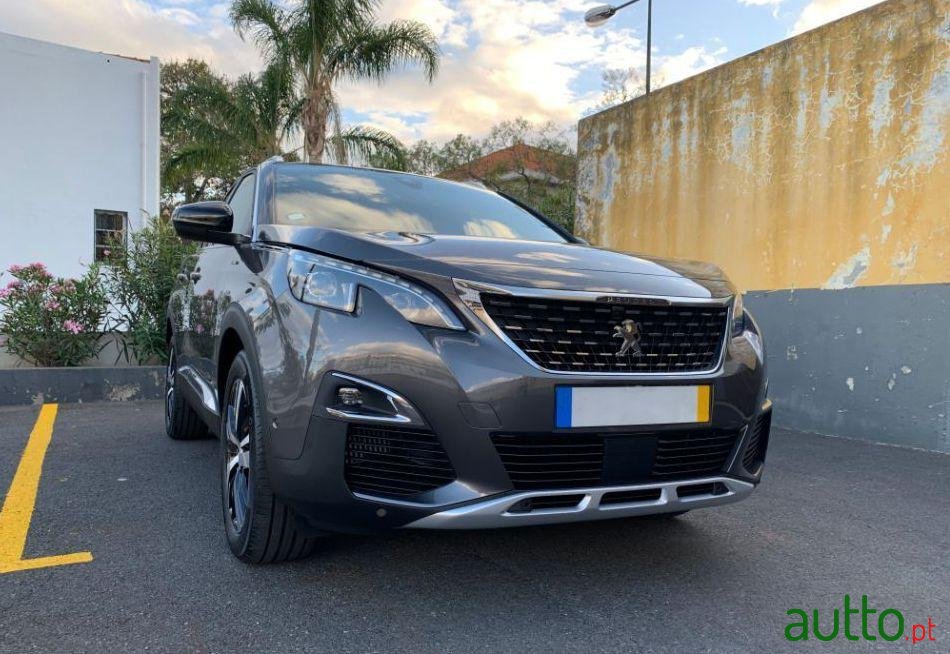2020' Peugeot 3008 photo #3