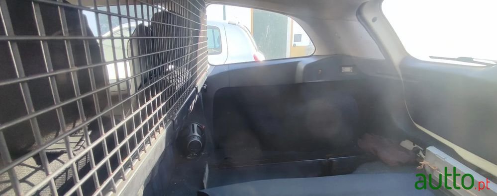 2004' Ford Fiesta photo #4