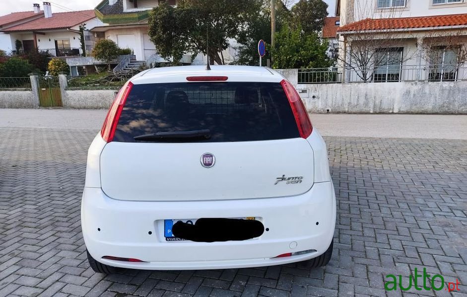 2008' Fiat Grande Punto photo #1