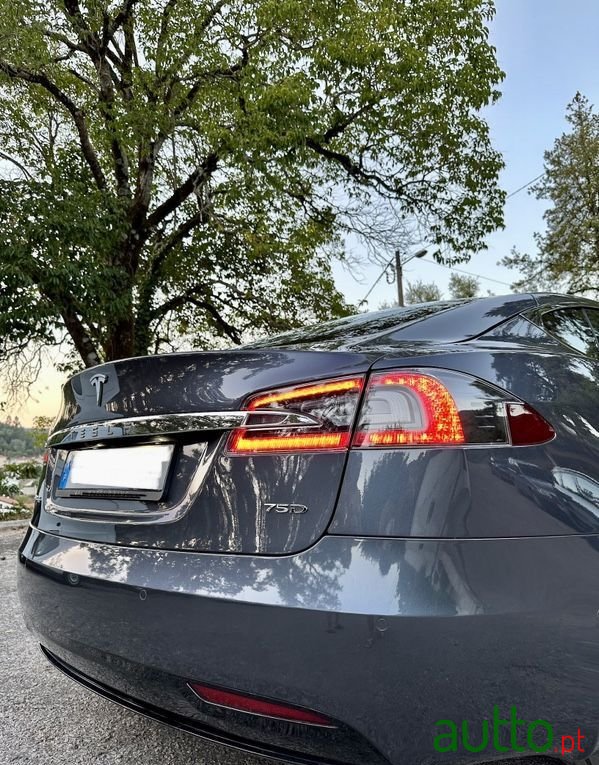 2018' Tesla Model S Standard Range photo #4