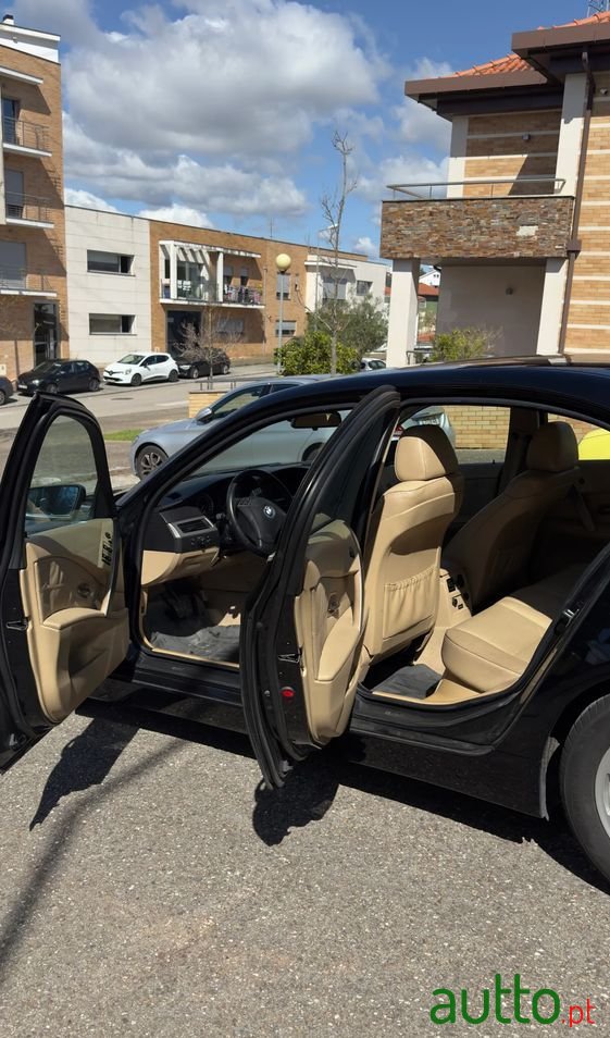 2006' BMW Série 5 Da photo #3