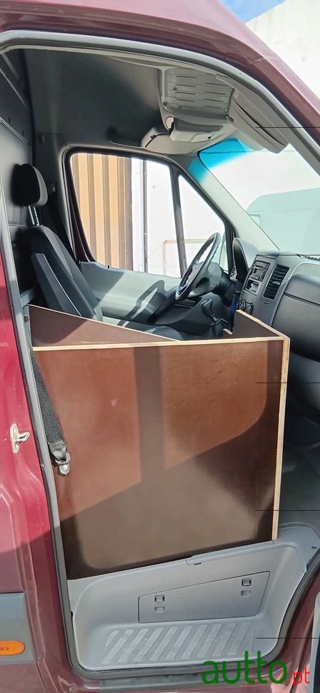 2011' Mercedes-Benz Sprinter photo #5