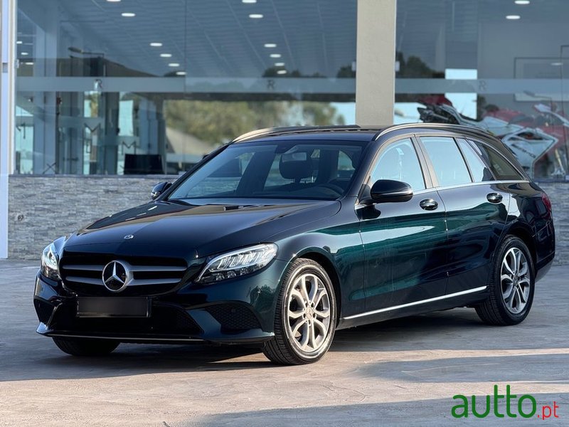 2019' Mercedes-Benz Classe C photo #1