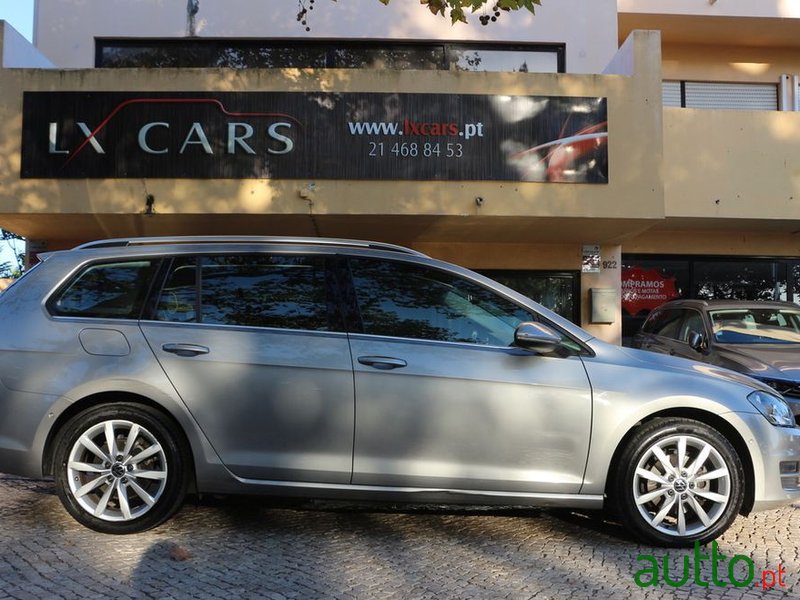 2016' Volkswagen Golf Variant photo #3