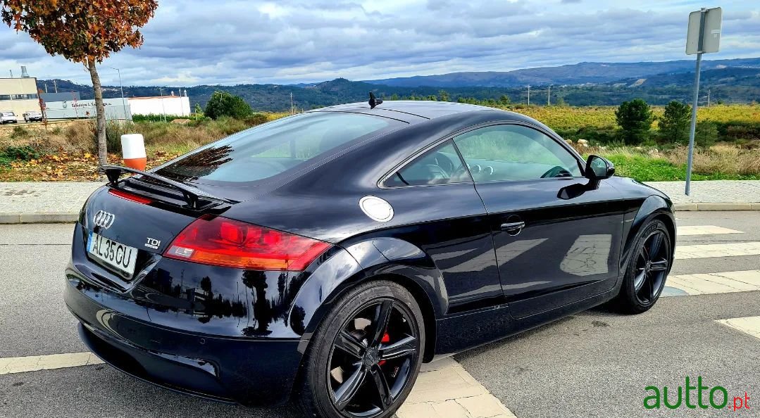 2010' Audi TT photo #5