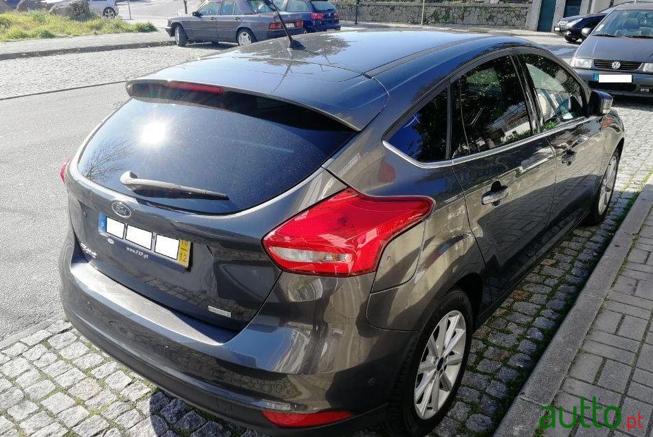 2016' Ford Focus photo #1