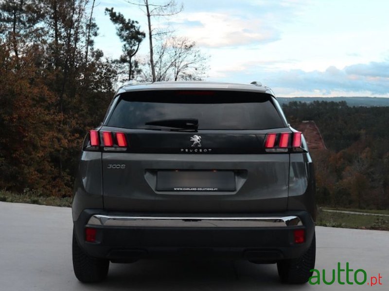 2019' Peugeot 308 photo #5