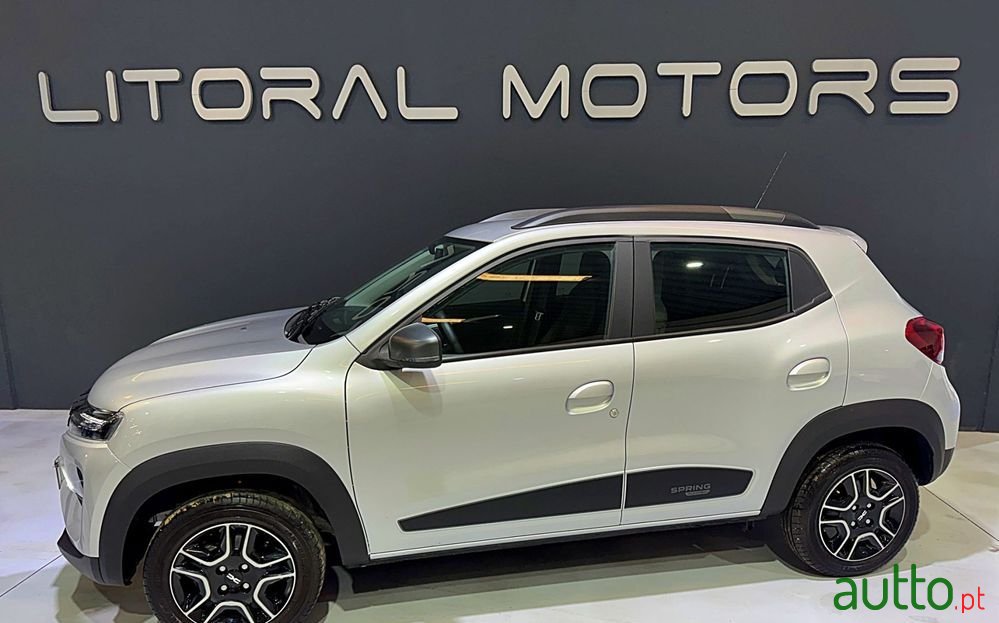 2023' Dacia Spring Comfort Plus photo #5