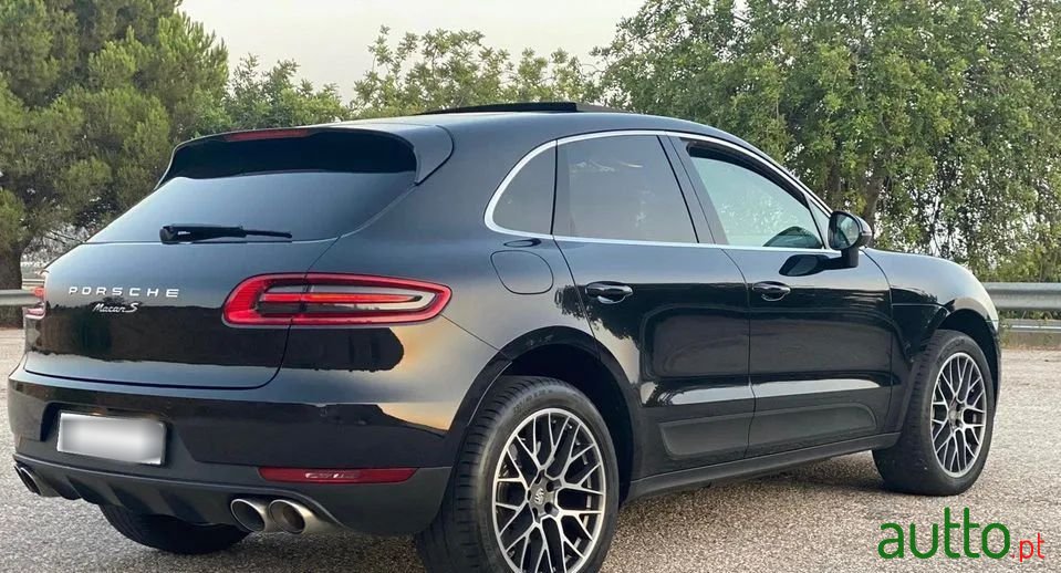 2017' Porsche Macan S photo #3