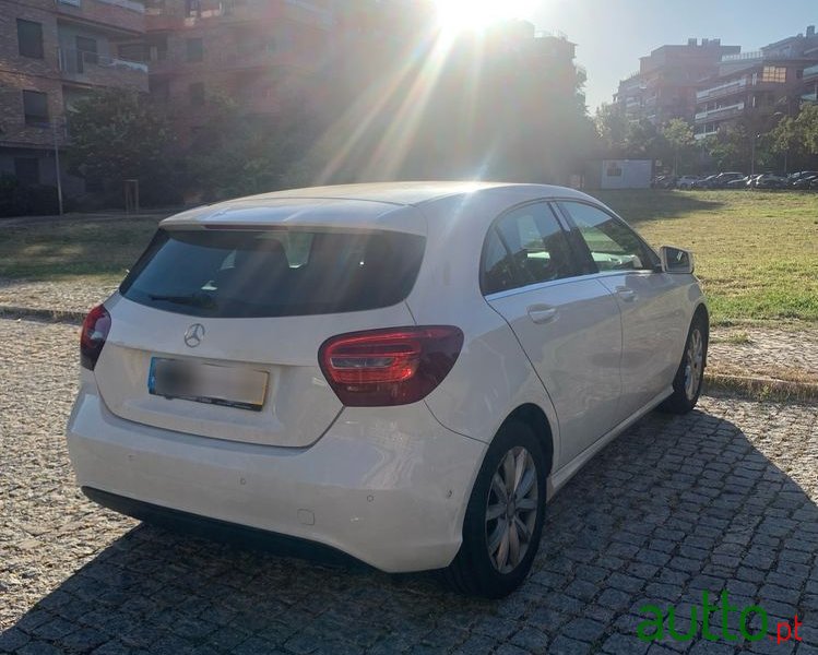 2017' Mercedes-Benz A 160 D Style Aut. photo #4