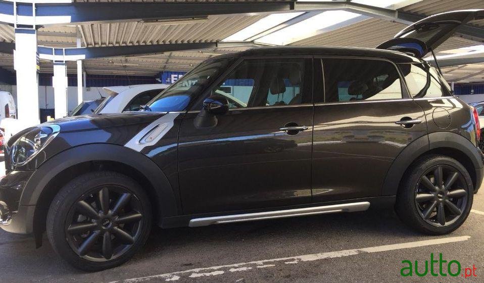 2014' MINI Countryman photo #2