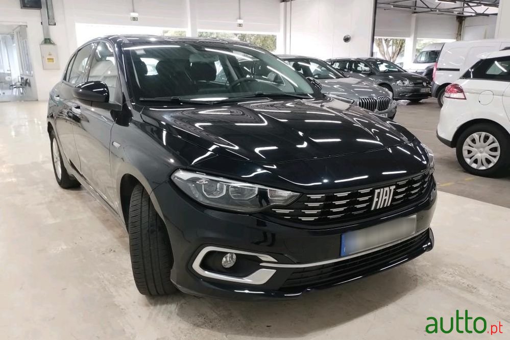 2021' Fiat Tipo 1.3 Multijet Life photo #4