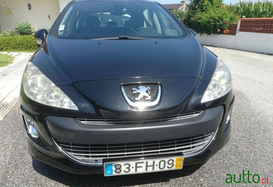 2008' Peugeot 308 photo #2
