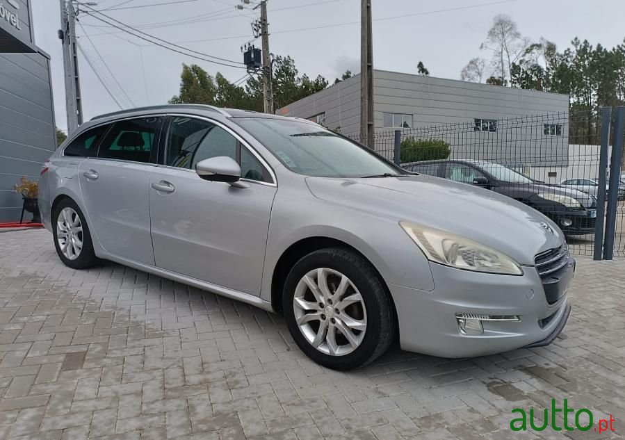 2011' Peugeot 508 Sw photo #5