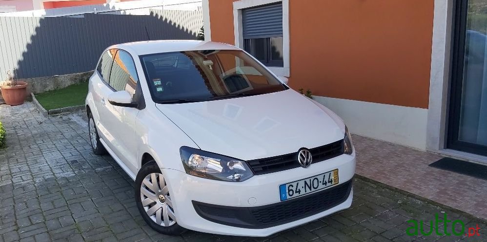2013' Volkswagen Polo Variant photo #4