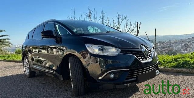 2018' Renault Grand Scenic photo #1