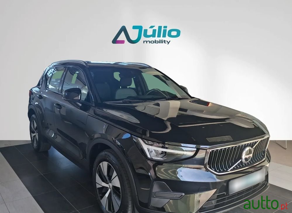 2023' Volvo Xc 40 photo #2