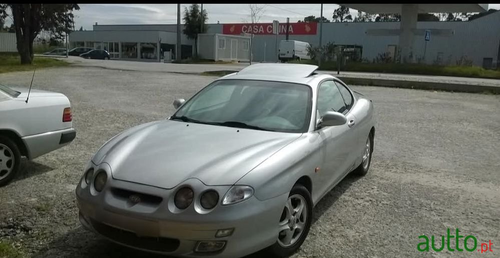 2001' Hyundai Coupe 1.6 16V Fx photo #1