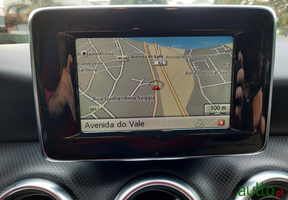 2014' Mercedes-Benz A-180 photo #5