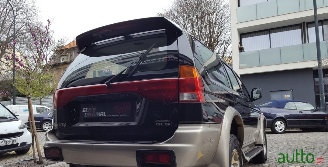 1999' Mitsubishi Pajero Sport photo #4