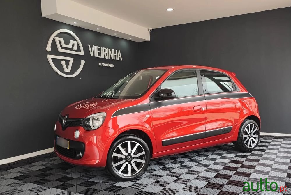 2015' Renault Twingo photo #2