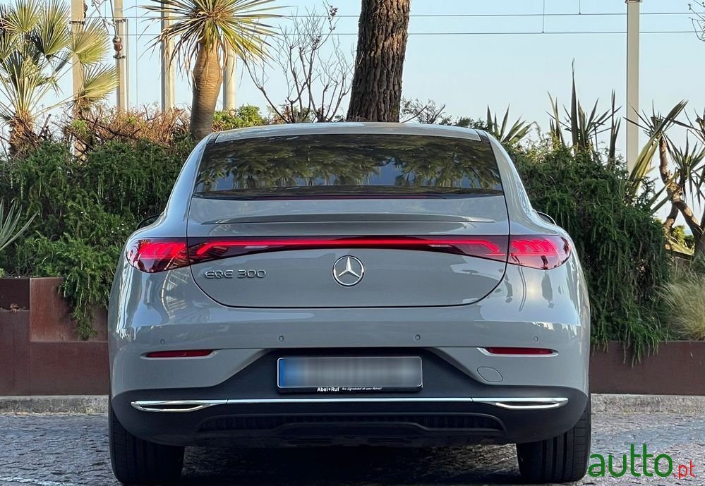 2023' Mercedes-Benz EQE 300 Edition photo #2