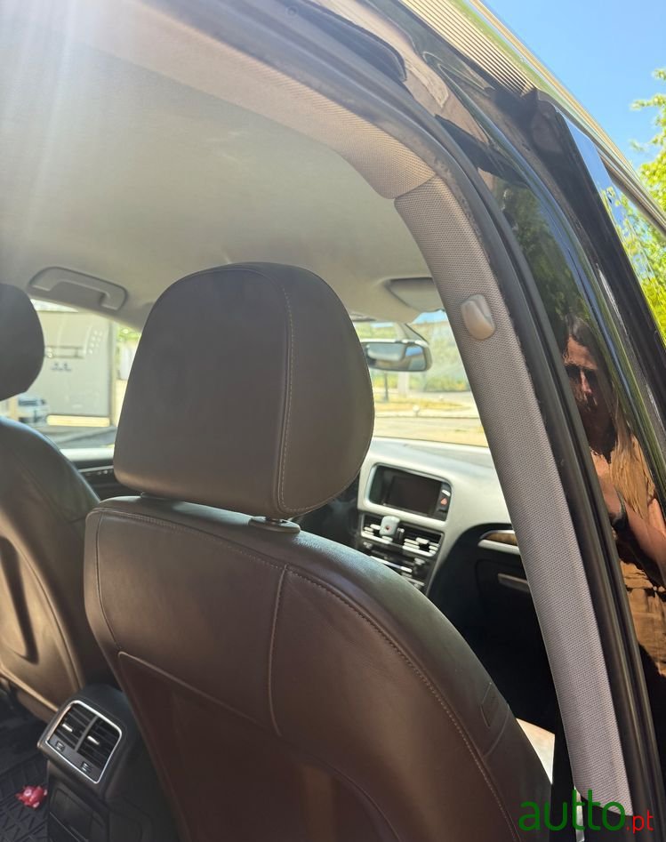 2012' Audi Q5 2.0 Tdi photo #6