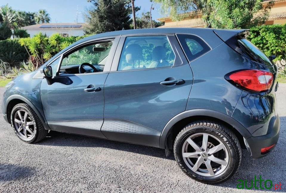 2014' Renault Captur photo #4